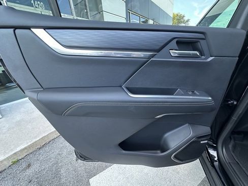 New 2026 GMC Acadia Elevation w/ Elevation Premium Package image 21