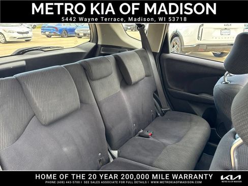 Used 2013 Honda Fit Sport image 38
