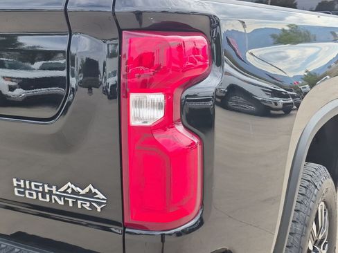 Used 2024 Chevrolet Silverado 3500 High Country w/ High Country Premium Package AWD/4WD image 12