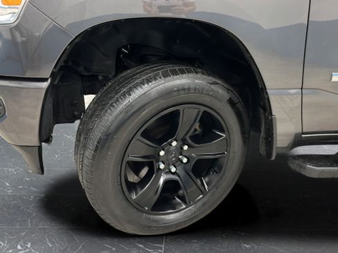 Used 2019 RAM 1500 Big Horn AWD/4WD image 35