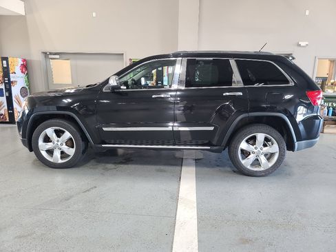 Used 2012 Jeep Grand Cherokee Laredo w/ Laredo E Group image 1