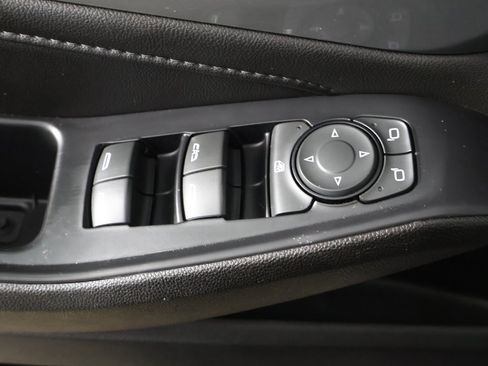 Used 2022 Chevrolet Traverse LT w/ LPO, Floor Liner Package image 39