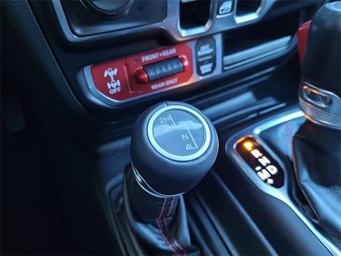Used 2022 Jeep Gladiator Rubicon image 13