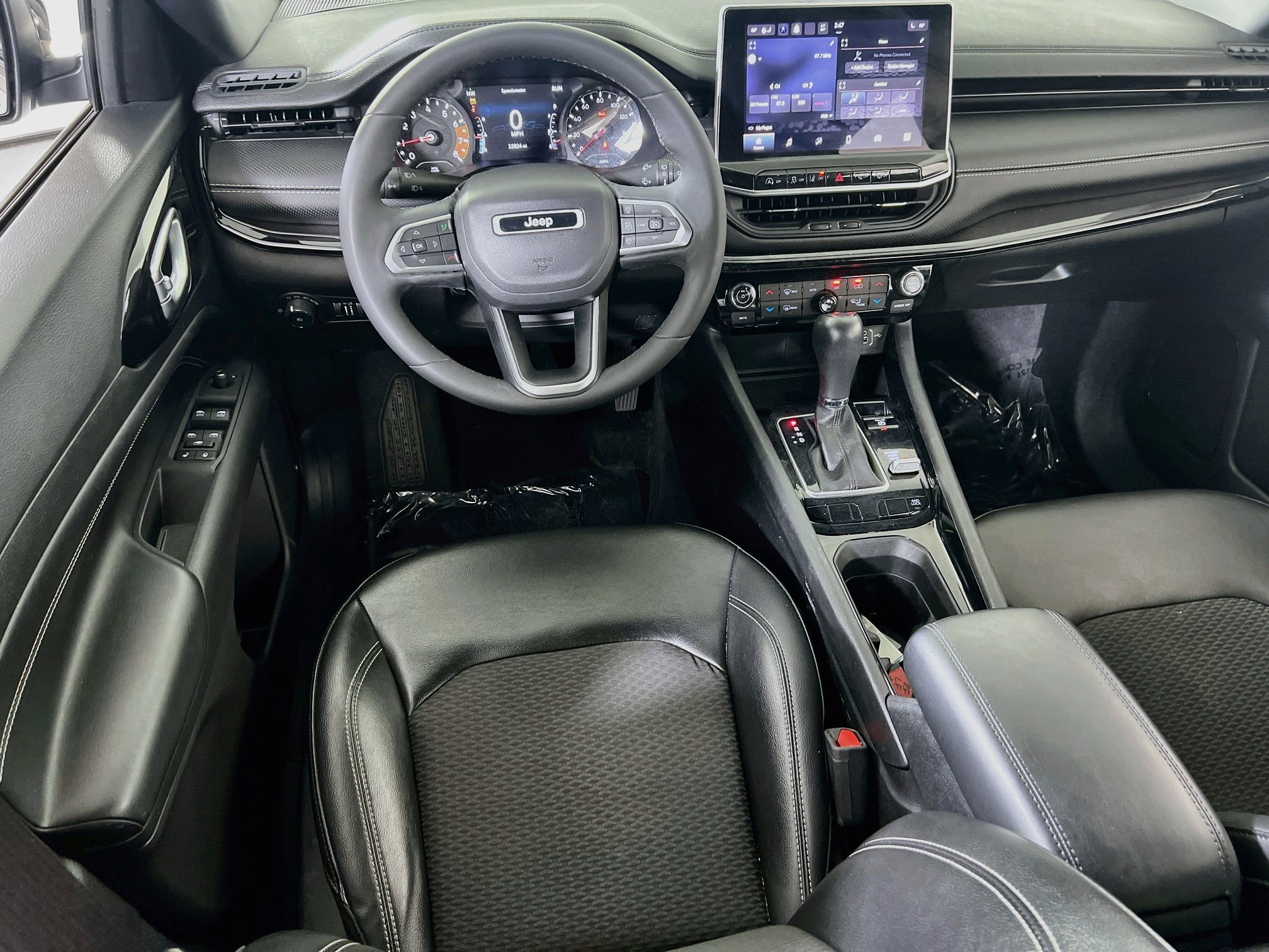Used 2023 Jeep Compass Latitude w/ Convenience Group AWD/4WD image 20