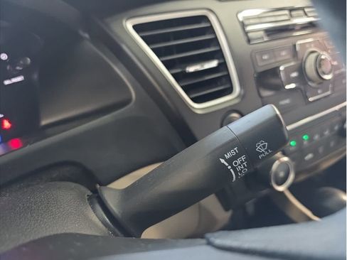 Used 2015 Honda Civic LX image 30