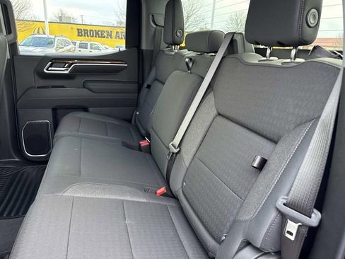 New 2026 GMC Sierra 1500 Elevation w/ X31 Off-Road Package AWD/4WD image 17