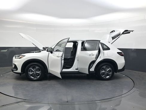 New 2026 Honda HR-V LX image 35