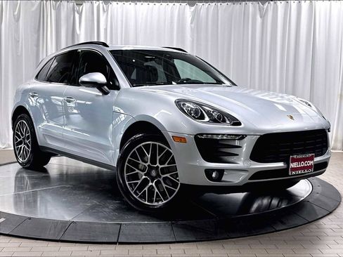 Used 2017 Porsche Macan S AWD/4WD image 11