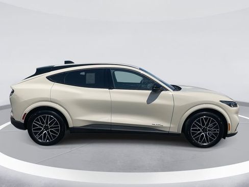 New 2025 Ford Mustang Mach-E Premium image 3