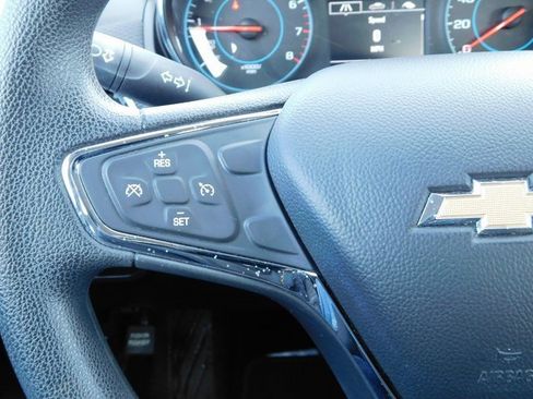 Used 2017 Chevrolet Cruze LT w/ Convenience Package image 24