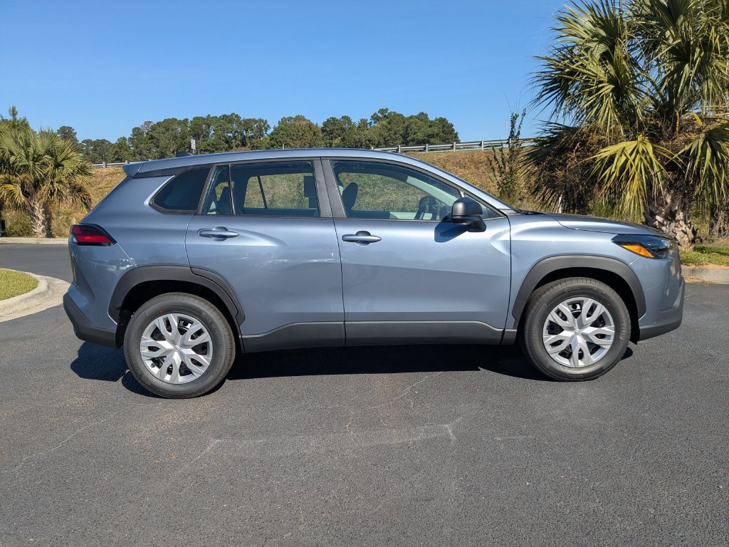 New 2026 Toyota Corolla Cross L FWD image 3