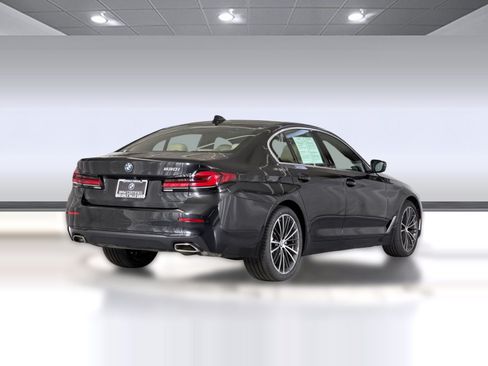 Certified 2023 BMW 530i w/ Convenience Package RWD image 9