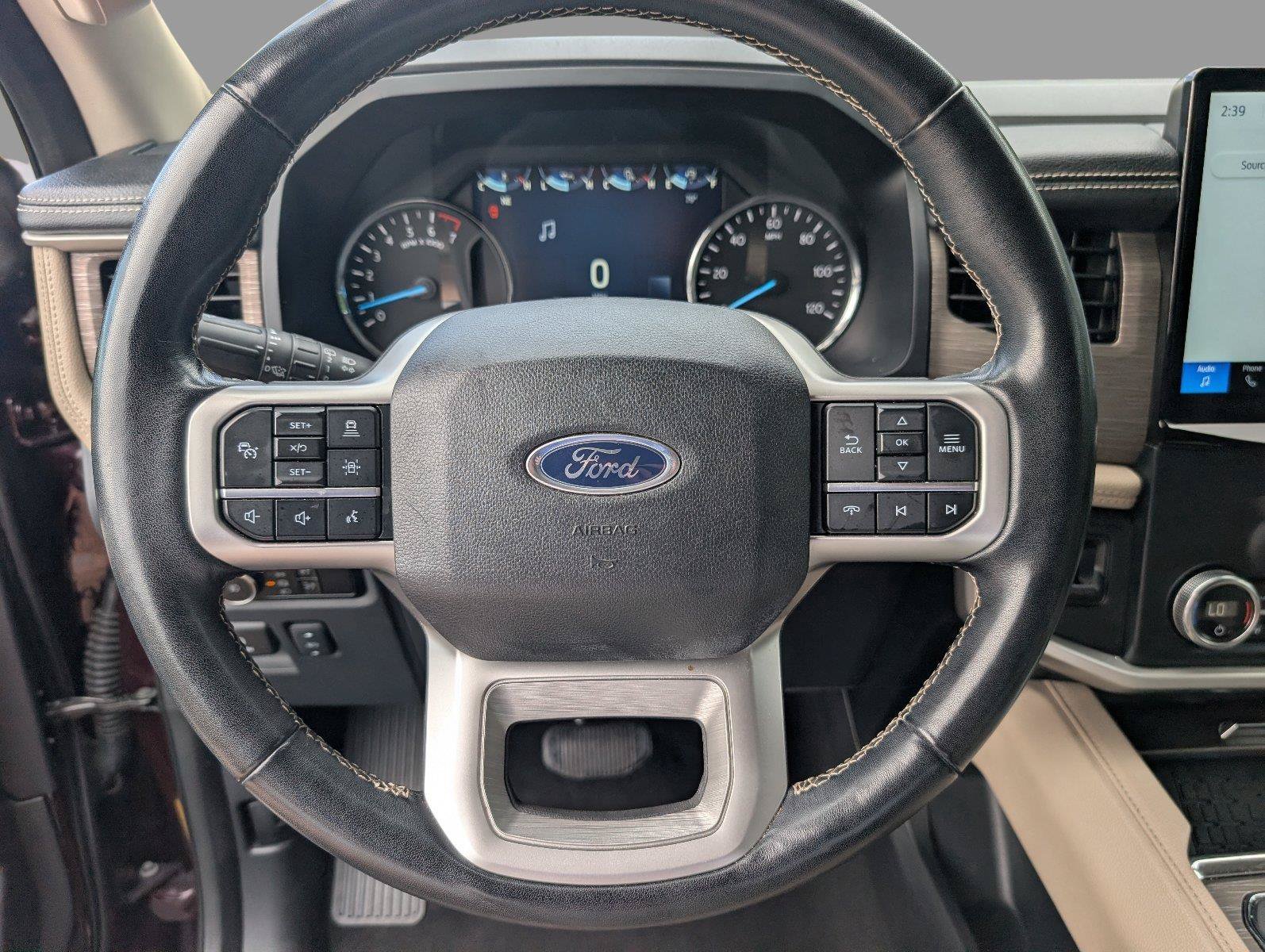 Used 2024 Ford Expedition Max Limited AWD/4WD image 23