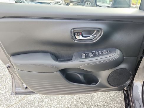 New 2026 Honda HR-V EX-L image 8