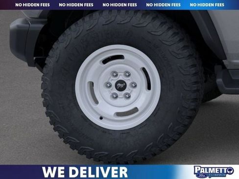 New 2026 Ford Bronco Heritage Edition AWD/4WD image 21