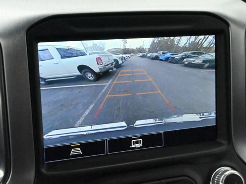 Used 2021 GMC Sierra 1500 Elevation w/ Preferred Package image 14