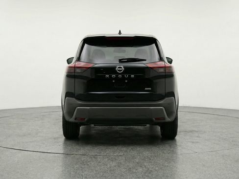 Used 2025 Nissan Rogue SV image 7