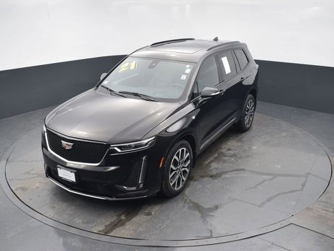 Used 2021 Cadillac XT6 Sport image 43