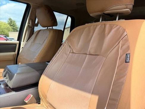 Used 2012 Ford Expedition XLT AWD/4WD image 8