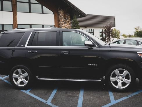 Used 2015 Chevrolet Tahoe LTZ image 32