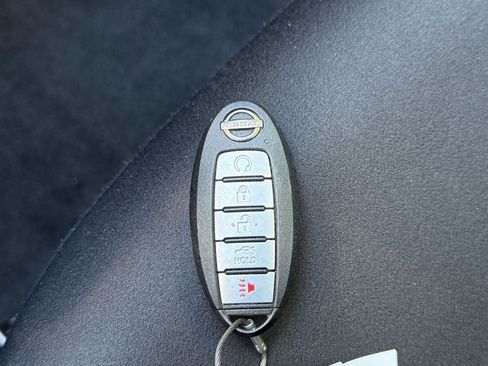 Used 2025 Nissan Altima 2.5 SV image 21