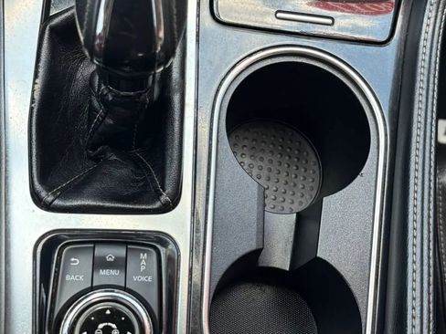 Used 2017 Nissan Maxima 3.5 SL FWD image 17