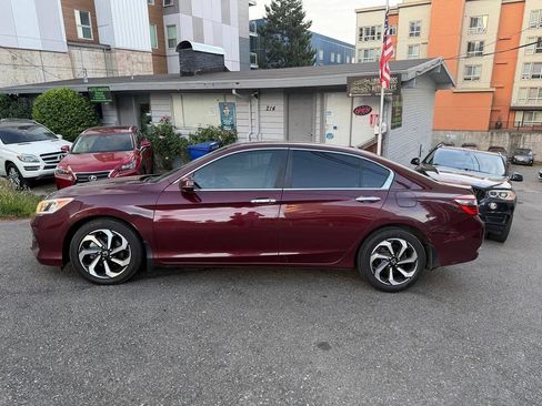 Used 2016 Honda Accord EX-L image 10