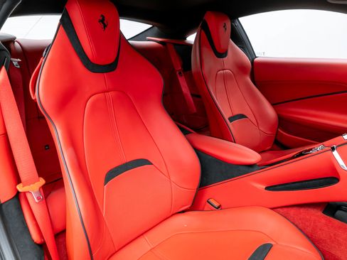 Certified 2024 Ferrari Roma image 55