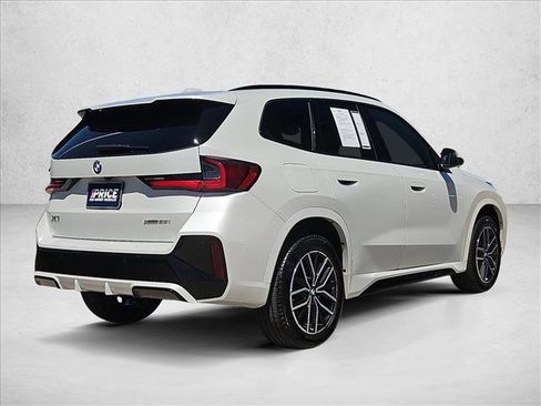 Used 2025 BMW X1 xDrive28i AWD/4WD image 5