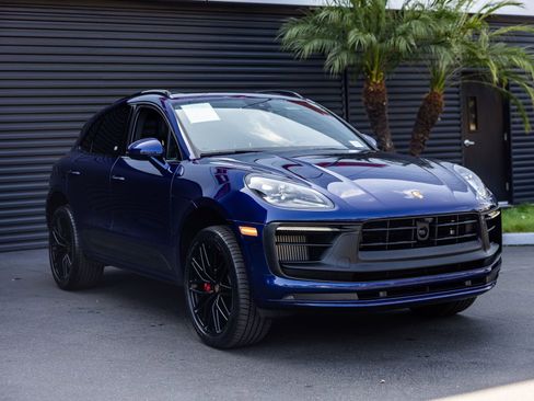 Certified 2023 Porsche Macan GTS AWD/4WD image 6