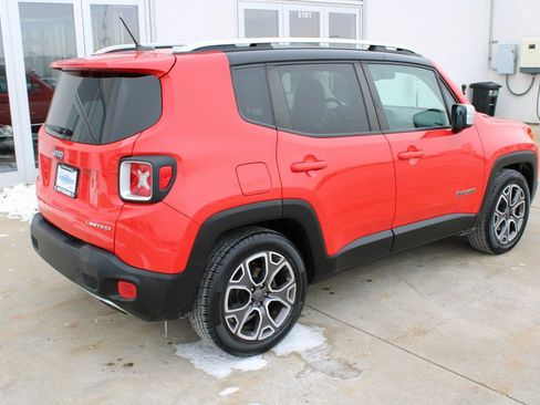 Used 2017 Jeep Renegade Limited image 6