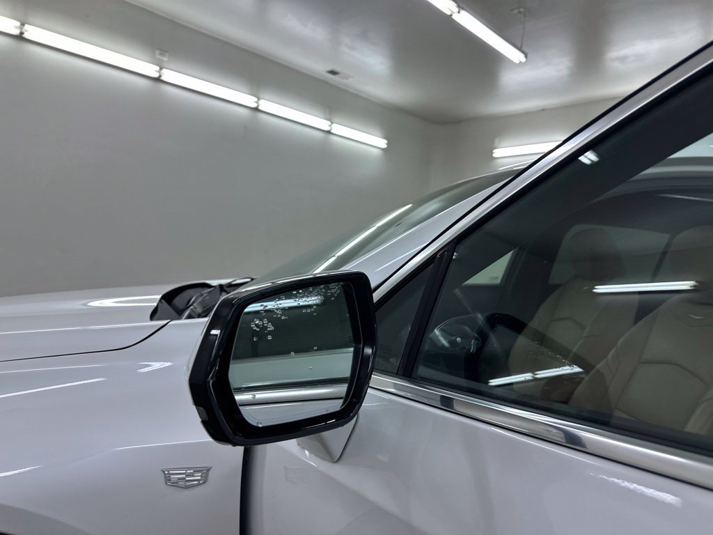 Certified 2024 Cadillac XT4 Premium Luxury AWD/4WD image 16