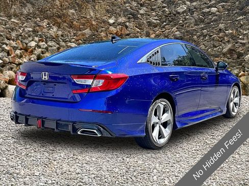 Used 2020 Honda Accord Sport image 2