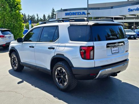 Certified 2026 Honda Passport TrailSport Elite image 15