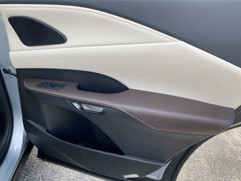 Used 2024 Lexus RX 350 w/ Convenience Package image 37