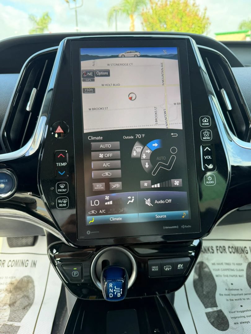 Used 2020 Toyota Prius Prime XLE FWD image 28
