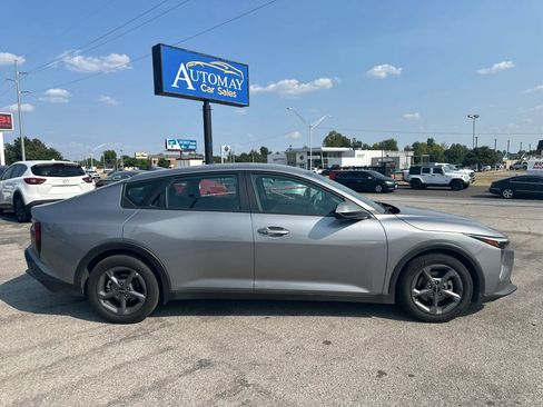 Used 2025 Kia K4 FWD image 30