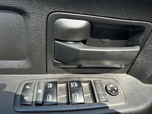 Used 2021 RAM 2500 Tradesman AWD/4WD image 11