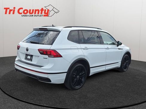 Used 2022 Volkswagen Tiguan SE R-Line AWD/4WD image 8