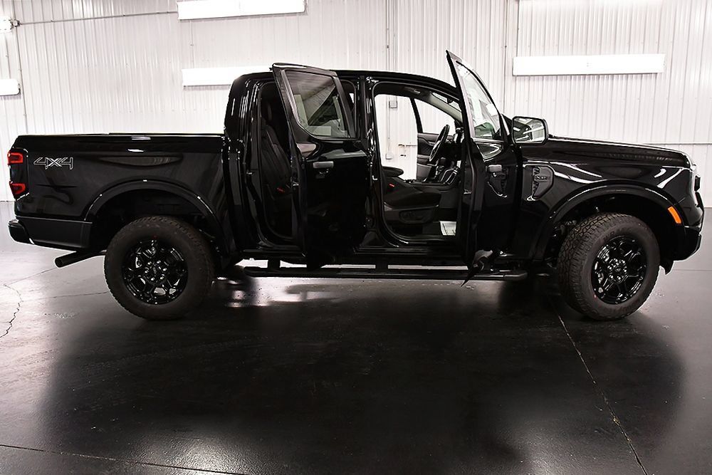 New 2026 Ford Ranger XLT w/ Equipment Group 301A High AWD/4WD image 32