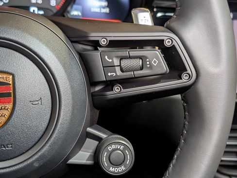 New 2026 Porsche Macan Turbo image 21