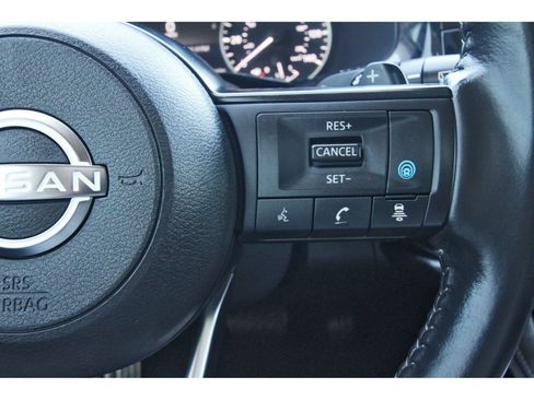 Certified 2024 Nissan Pathfinder SV w/ SV Premium Package FWD image 20