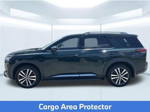 Used 2022 Nissan Pathfinder Platinum w/ Lighting Package (N93) AWD/4WD image 11
