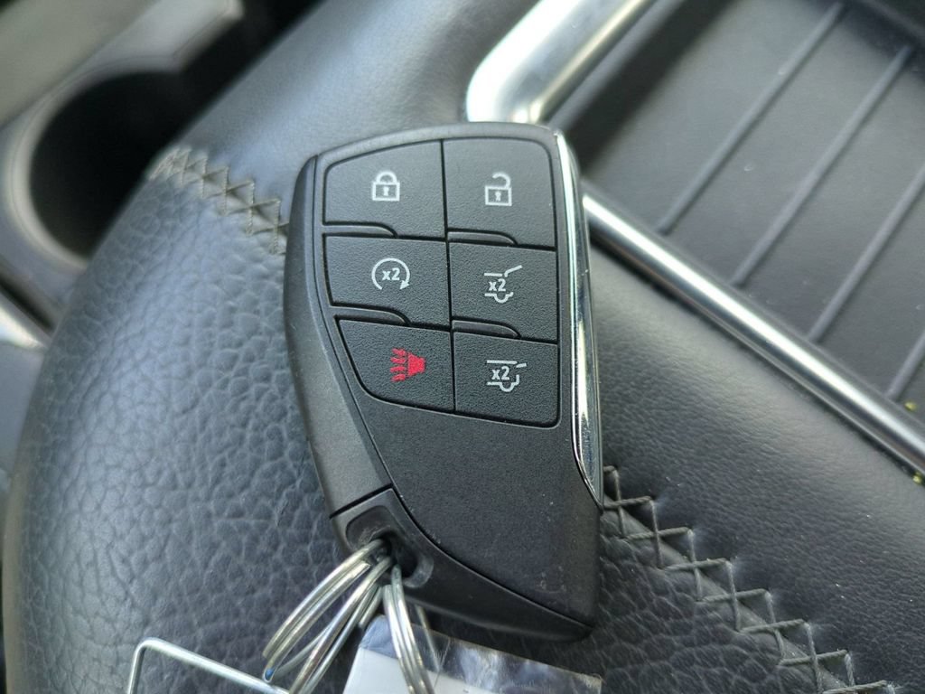 Used 2022 GMC Yukon Denali w/ Denali Premium Package AWD/4WD image 35