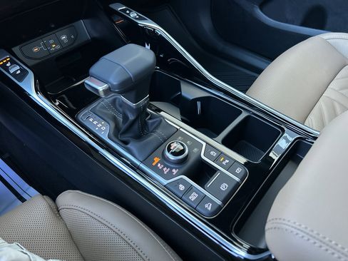 New 2026 Kia Sorento SX Prestige w/ Olive Brown Leather Package image 26