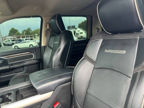 Used 2021 RAM 3500 Laramie AWD/4WD image 10