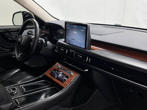 Used 2020 Lincoln Aviator Reserve w/ Equipment Group 202A AWD/4WD image 21