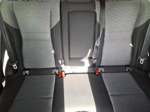 Certified 2023 Nissan Rogue SV FWD image 17