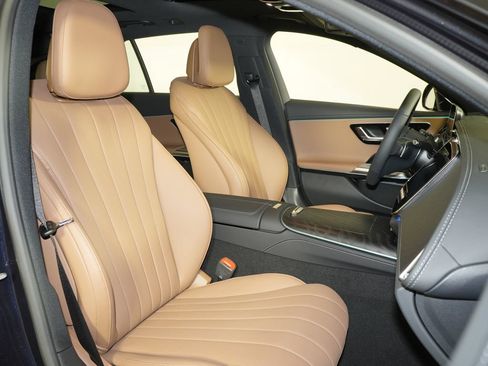 New 2026 Mercedes-Benz E 450 4MATIC All-Terrain Wagon image 13