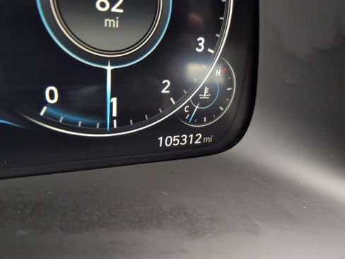 Used 2022 Hyundai Sonata Limited w/ Preferred Accessory Package image 16